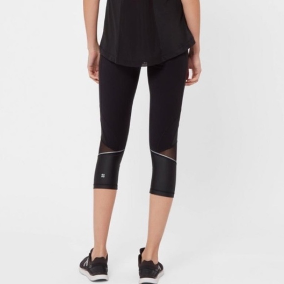 SWEATY Betty Black Leggings Power Wetlook Mesh Crop XS - Picture 2 of 12